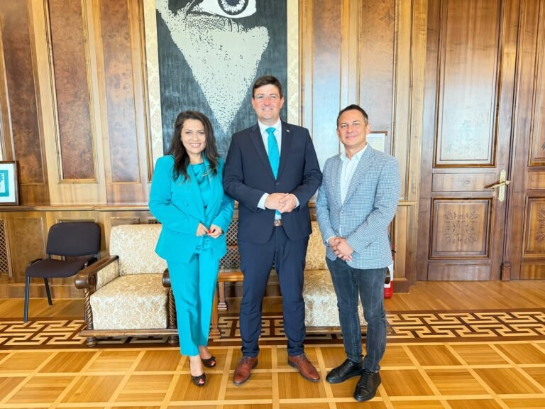 Întâlnire de lucru PADIR la Camera Deputaților — Corina Munteanu și Olimpiu Galani cu deputatul Alexandru-Paul Dimitriu, 8 septembrie 2026